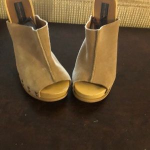 Tan suede Steven platform 4 inch heel slip on